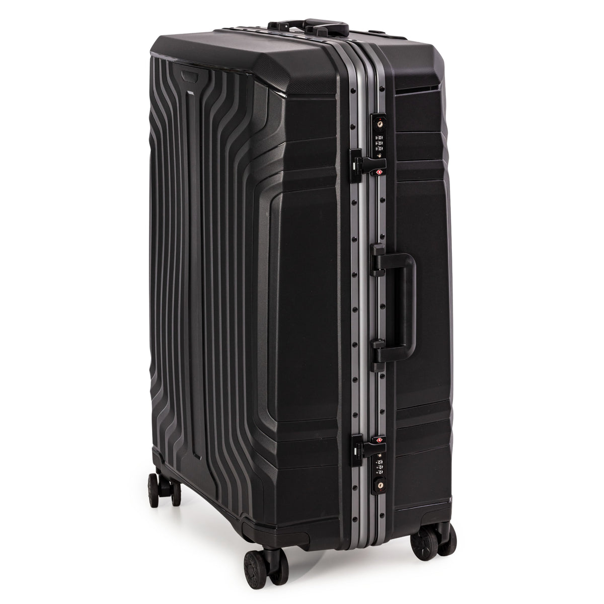 Air Canada Luggage Air Canada Strata 28” Large Luggage