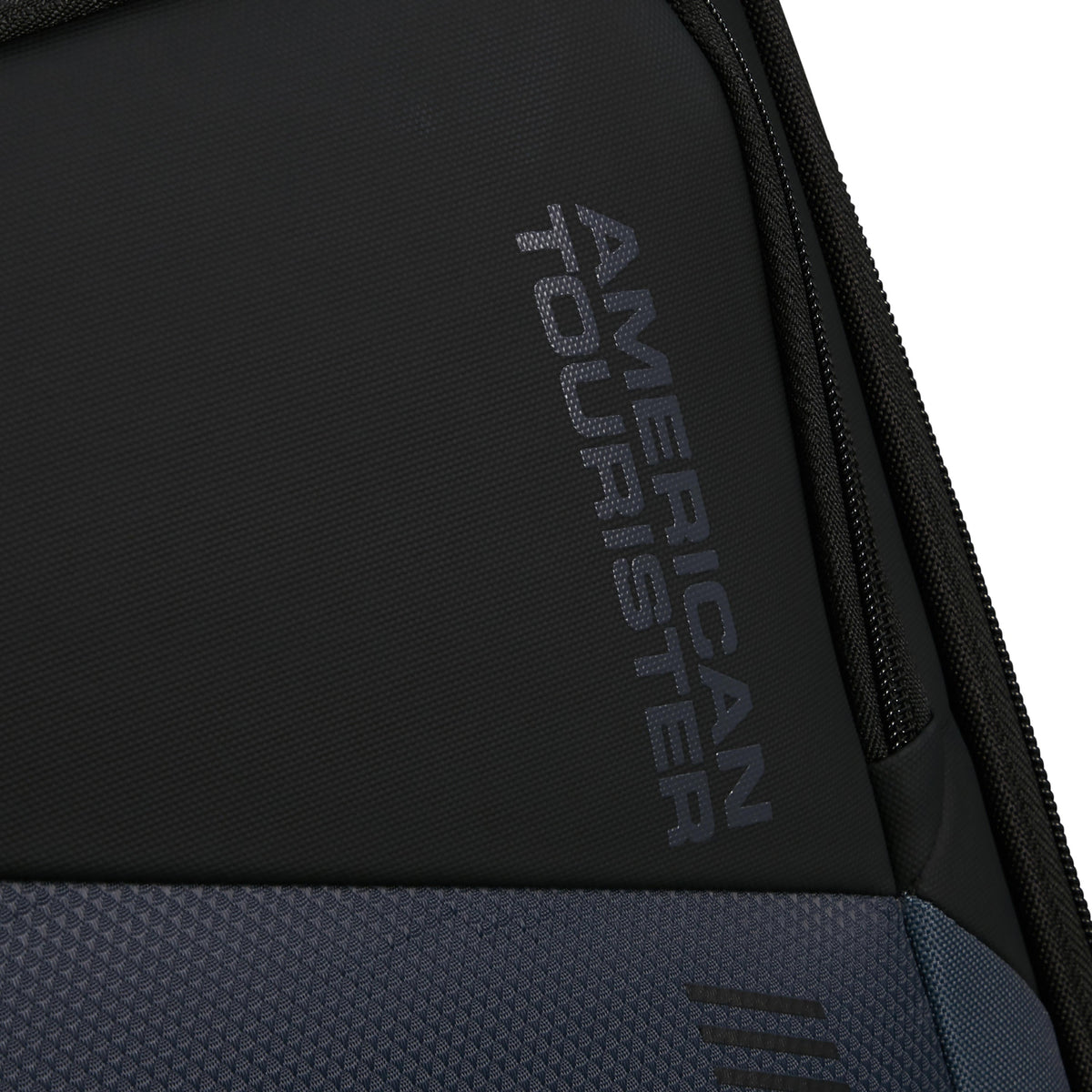 American Tourister Luggage American Tourister Daring Dash Spinner Expandable Carry-On Luggage
