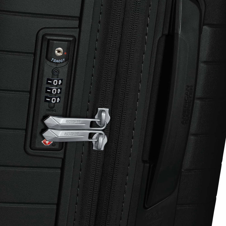American Tourister Luggage American Tourister Fastforward Expandable Spinner Carry-On Luggage