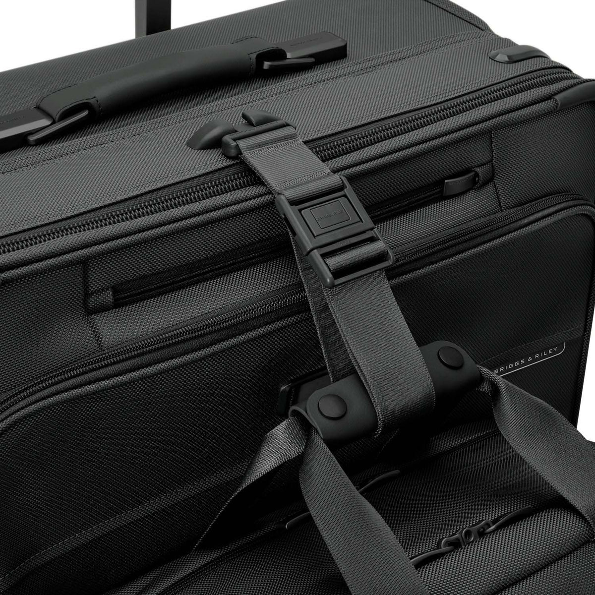 Briggs & Riley Luggage Briggs & Riley Baseline Compact Checked Medium Expandable Spinner Luggage