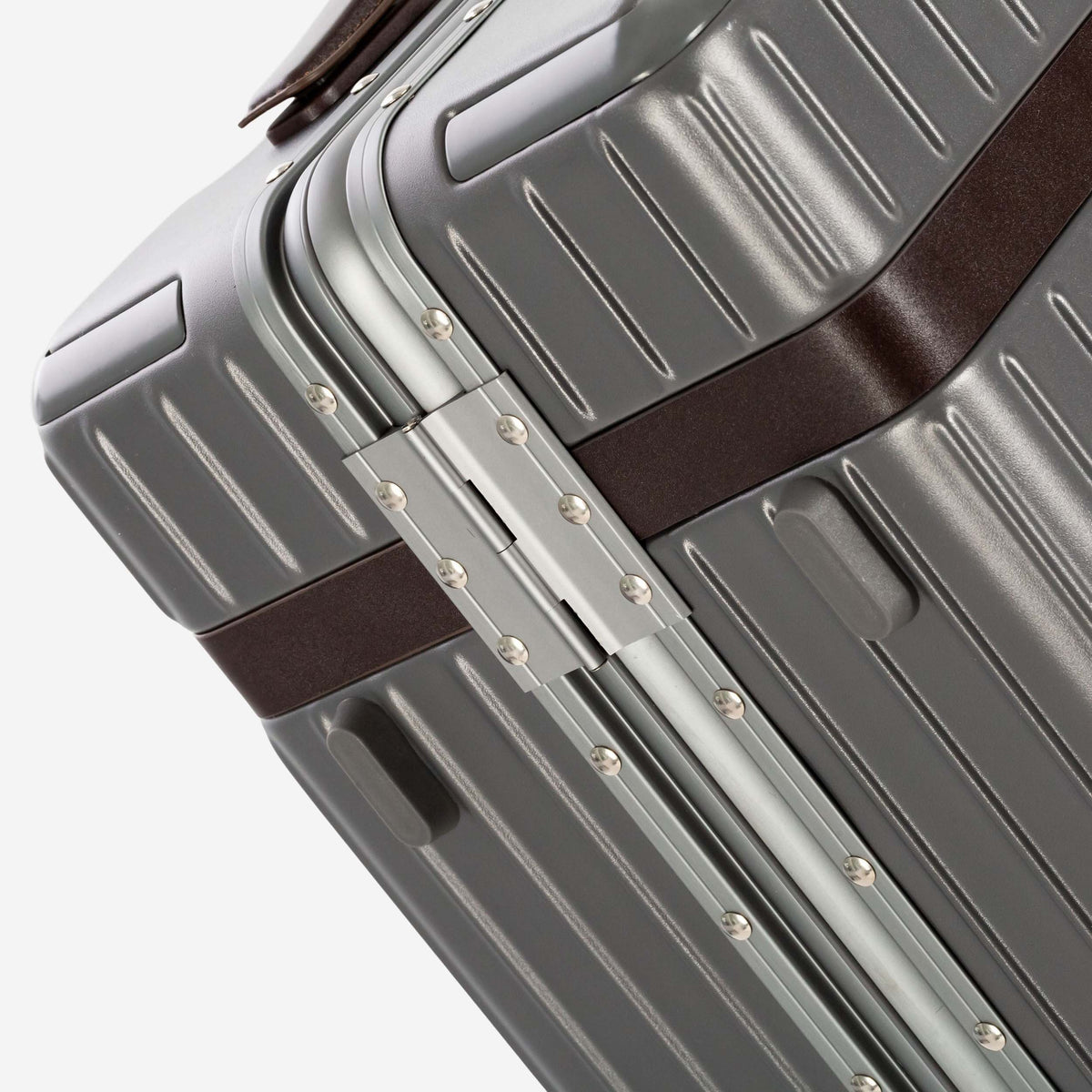 Cole Haan Luggage Cole Haan Legacy Grand Pro Premium Hardside Carry-On Luggage