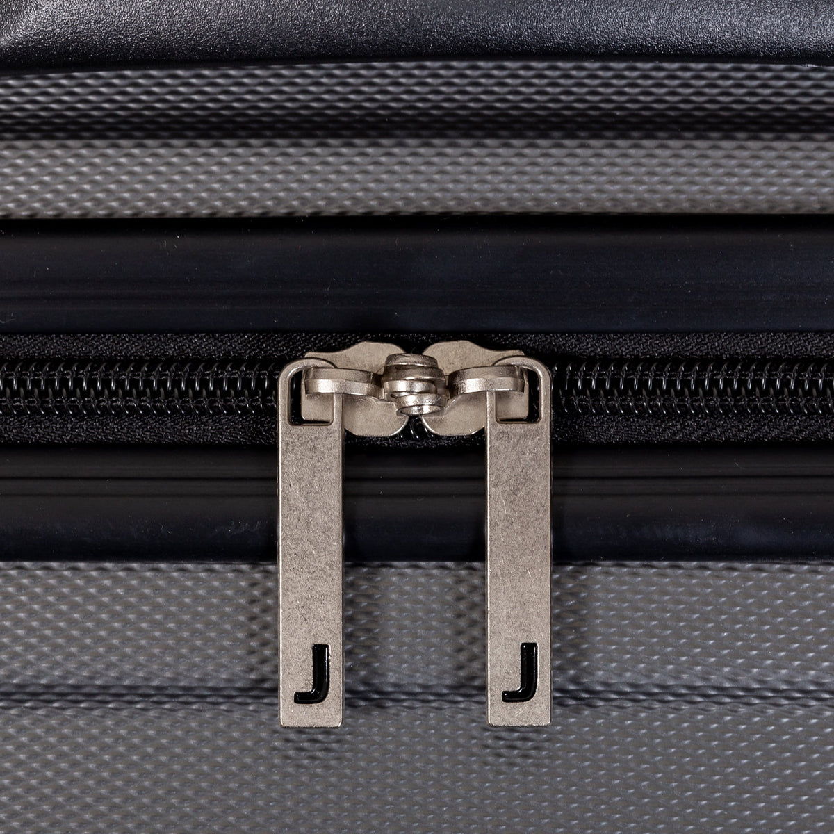 Jetstream Luggage Charcoal Jetstream 3-Piece Spinner Luggage Set