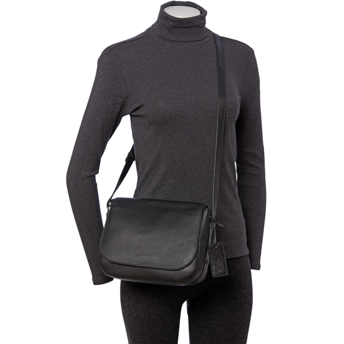 Mancini Handbags Mancini Pebbled Amy Leather Crossbody bag