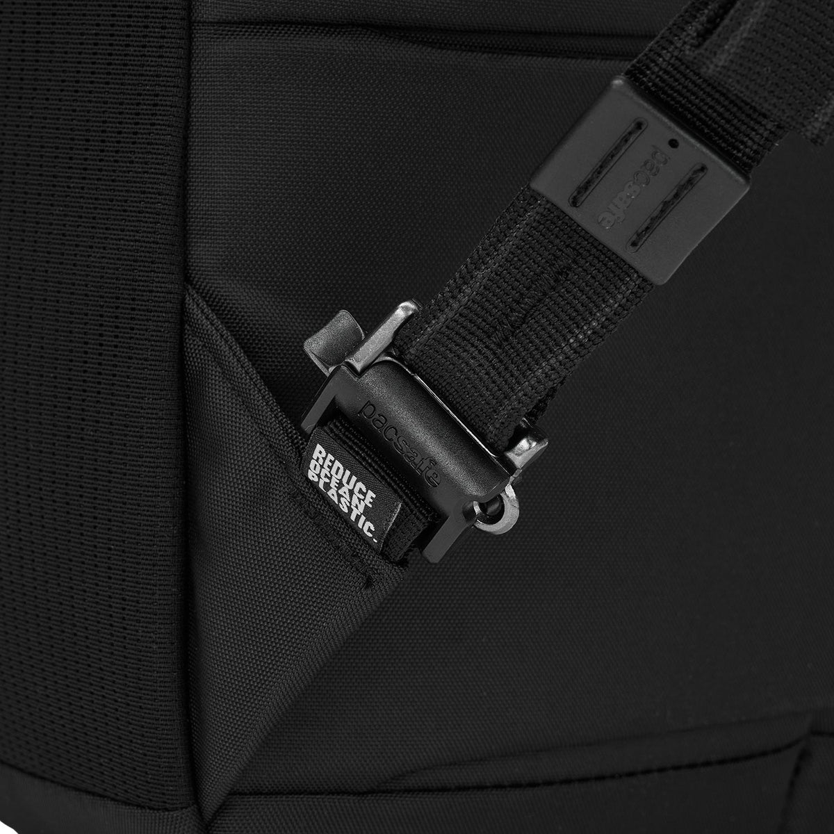 Pacsafe Backpacks Pacsafe EXP 28L Anti-Theft Backpack