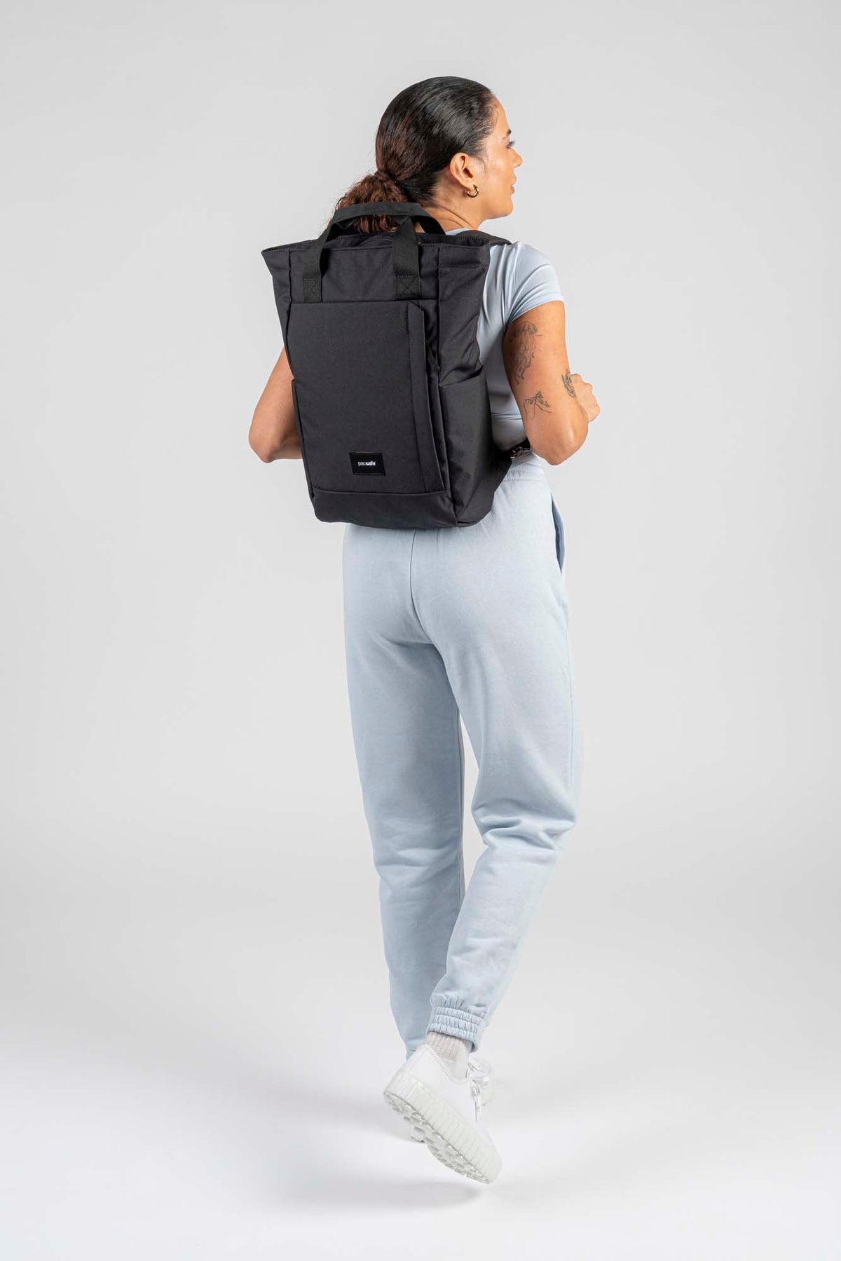 Pacsafe Backpacks Pacsafe GO Anti-Theft Totepack