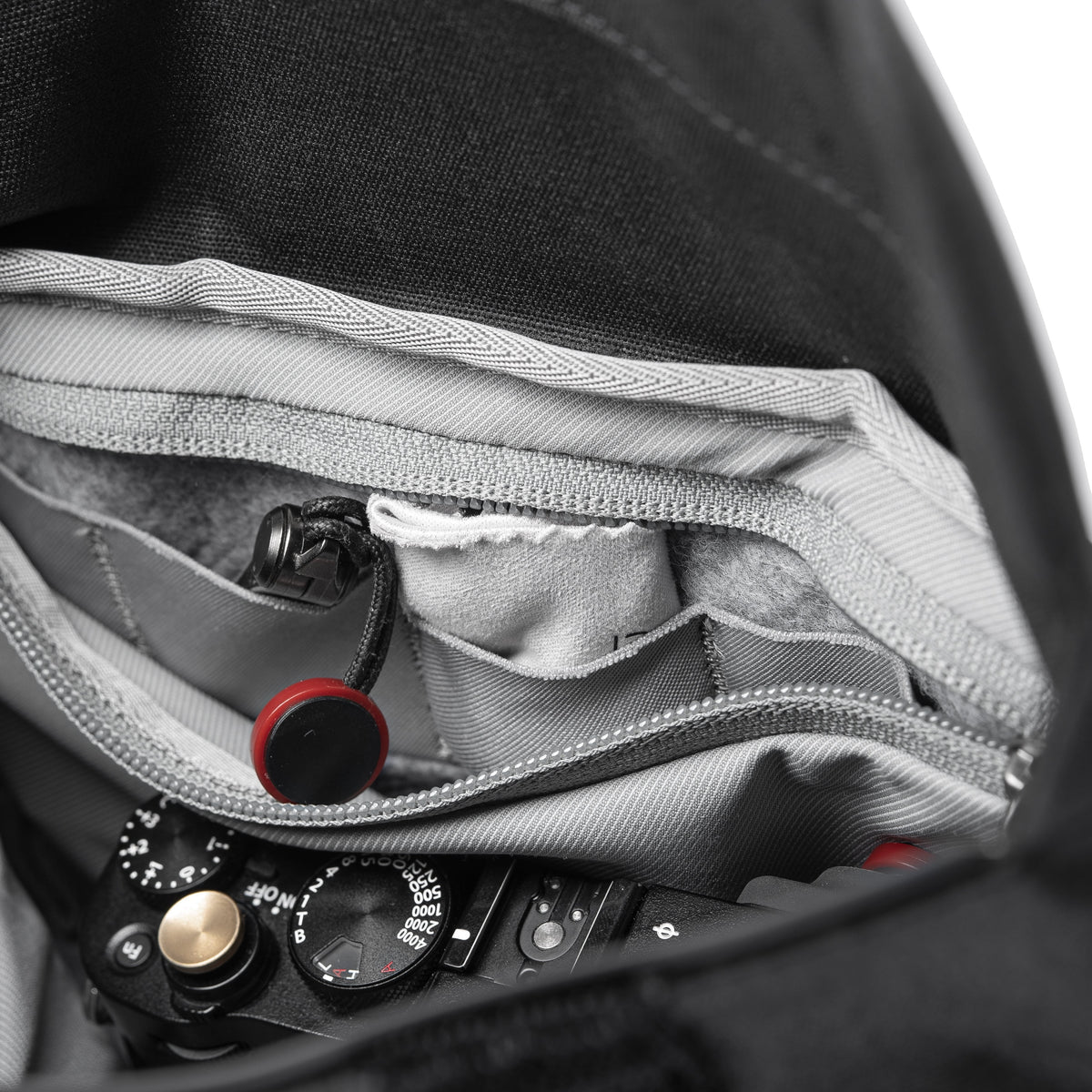Peak Design Cross-Body Bag Peak Design Field Pouch V2