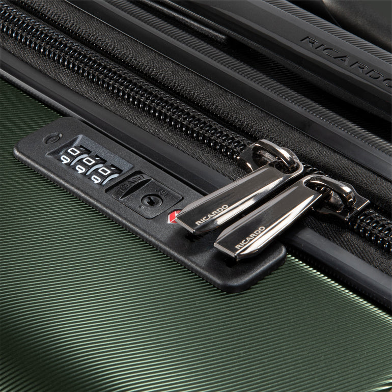 Ricardo Beverly Hills Luggage Ricardo Beverly Hills Montecito 2.0 Hardside Large Check-In Expandable Spinner Luggage