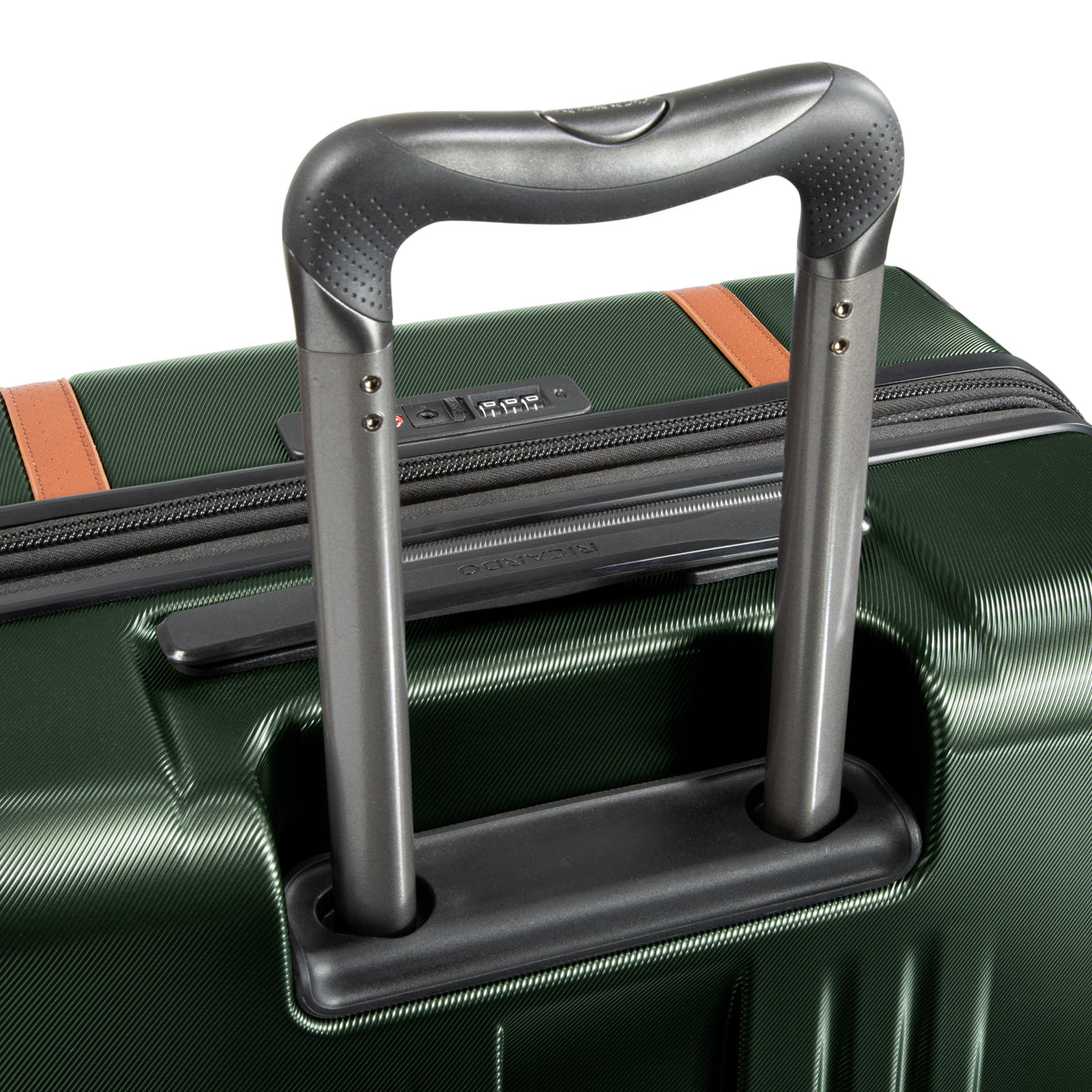Ricardo Beverly Hills Luggage Ricardo Beverly Hills Montecito 2.0 Hardside Medium Check-In Expandable Spinner Luggage