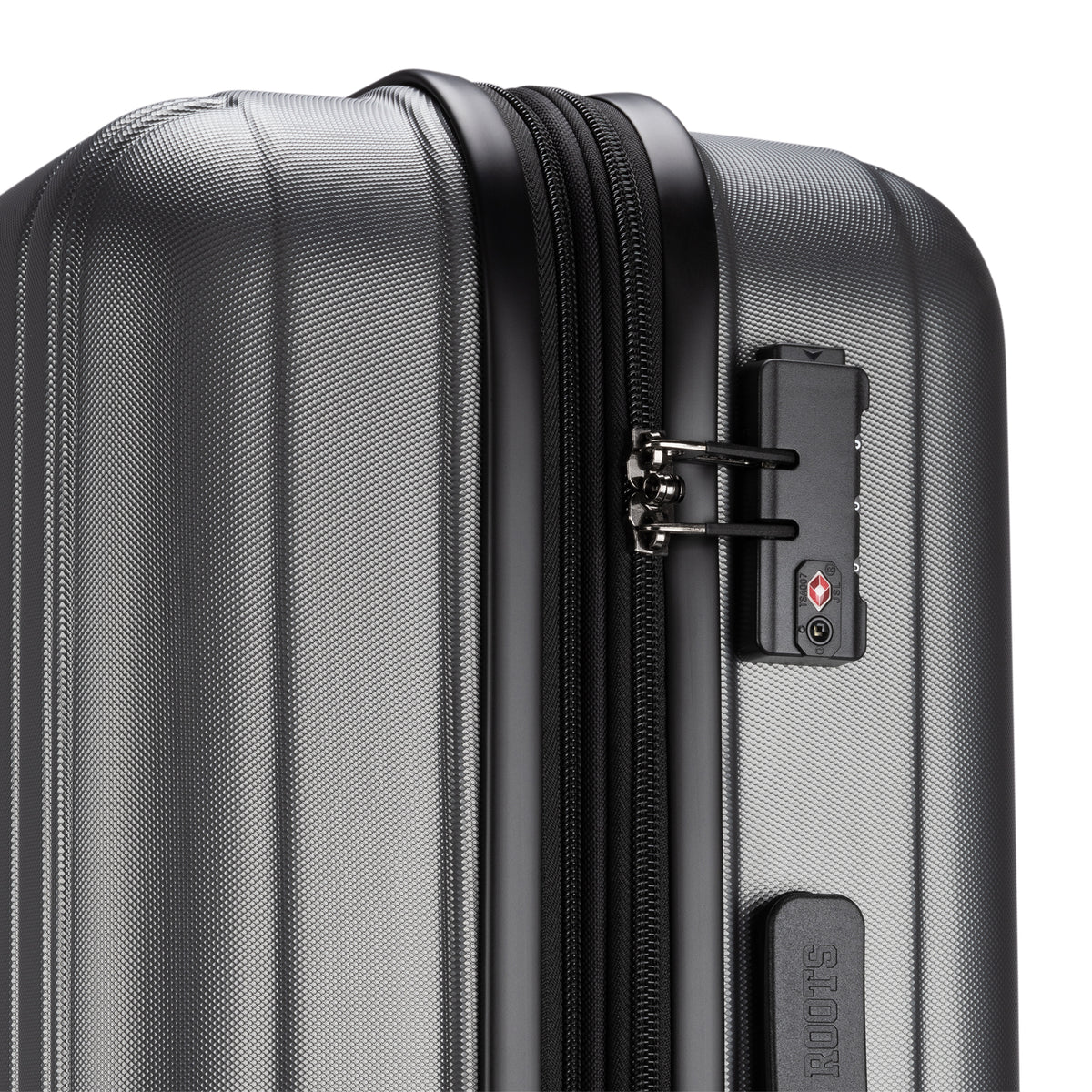 Roots Luggage Roots Identity Expandable Spinner Medium Luggage