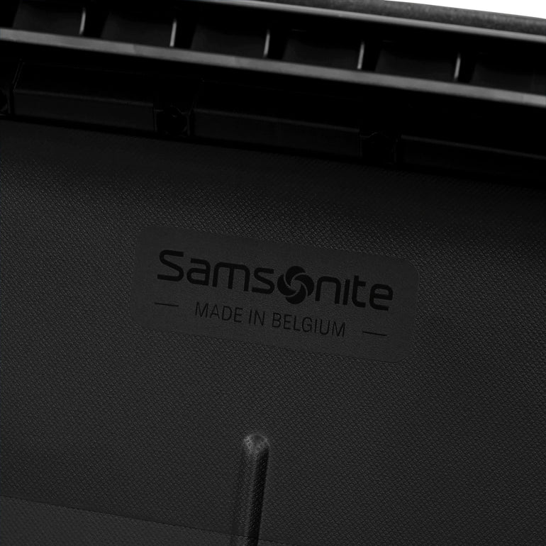 Samsonite Luggage Samsonite Essens Spinner Medium Luggage