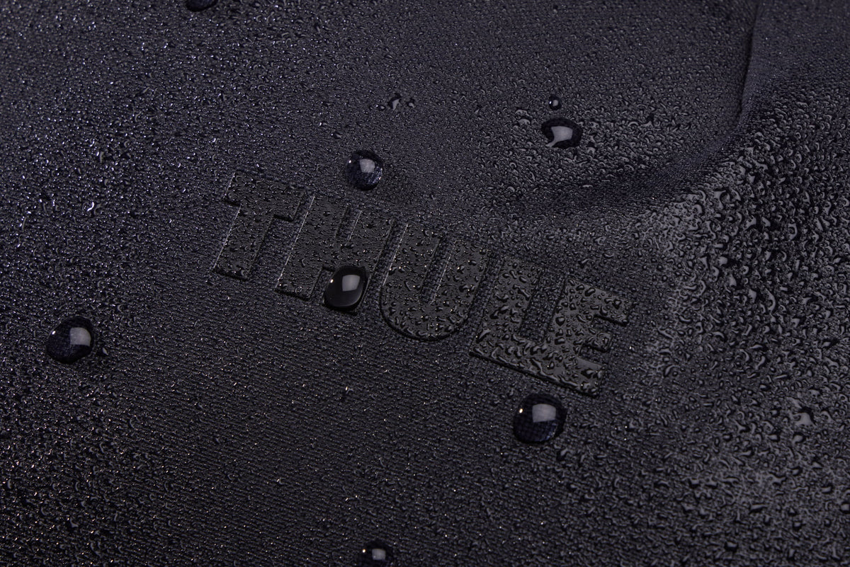 Thule Wheeled Duffle Black Thule Aion Check-In Wheeled Duffel Bag 28" - Black
