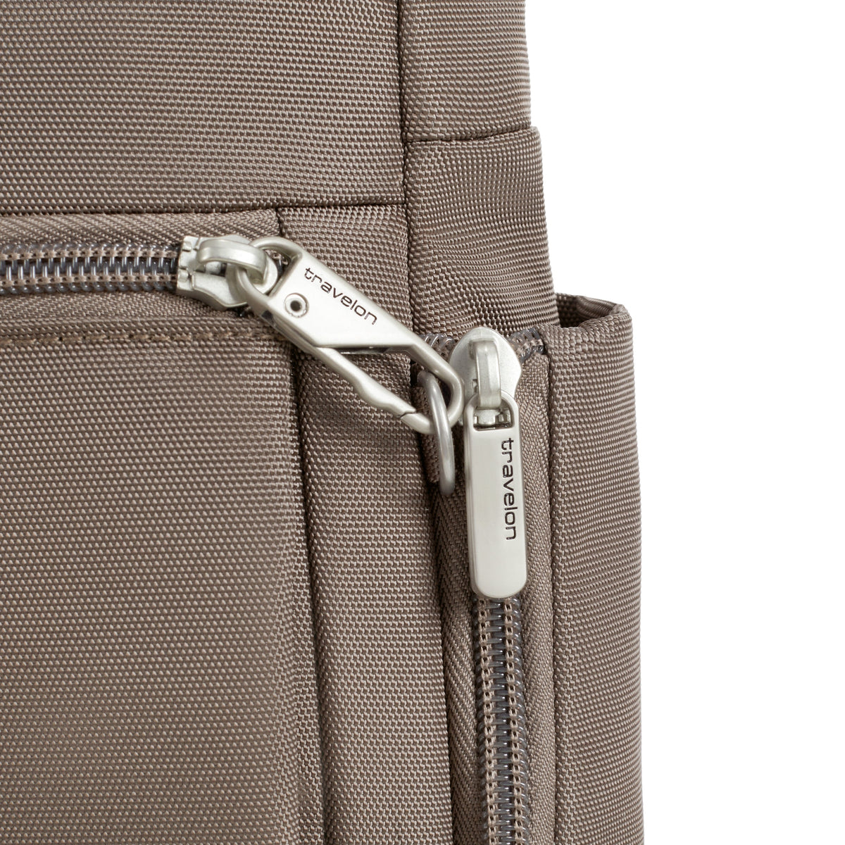 Travelon Messenger Travelon Anti-Theft Classic Messenger Bag (RFID Blocking)