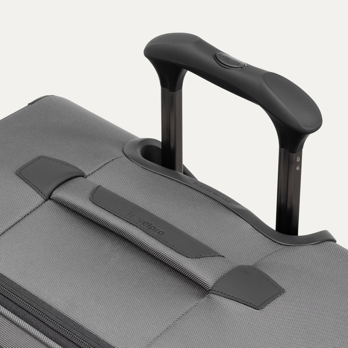 Travelpro Luggage Travelpro Crew Classic Medium Check-in Expandable Spinner Luggage