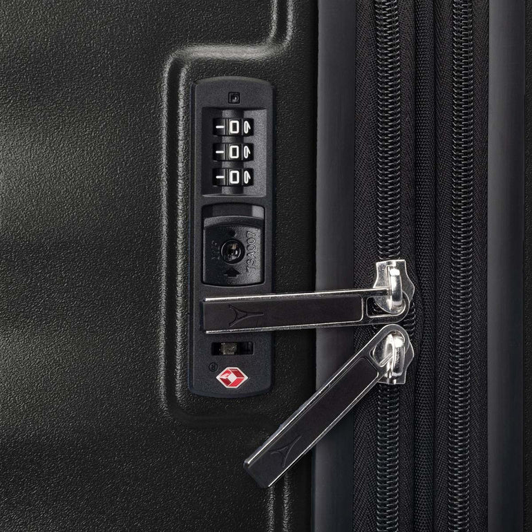 Travelpro Luggage Travelpro Maxlite Air V2 Compact Carry-On Hardside Spinner