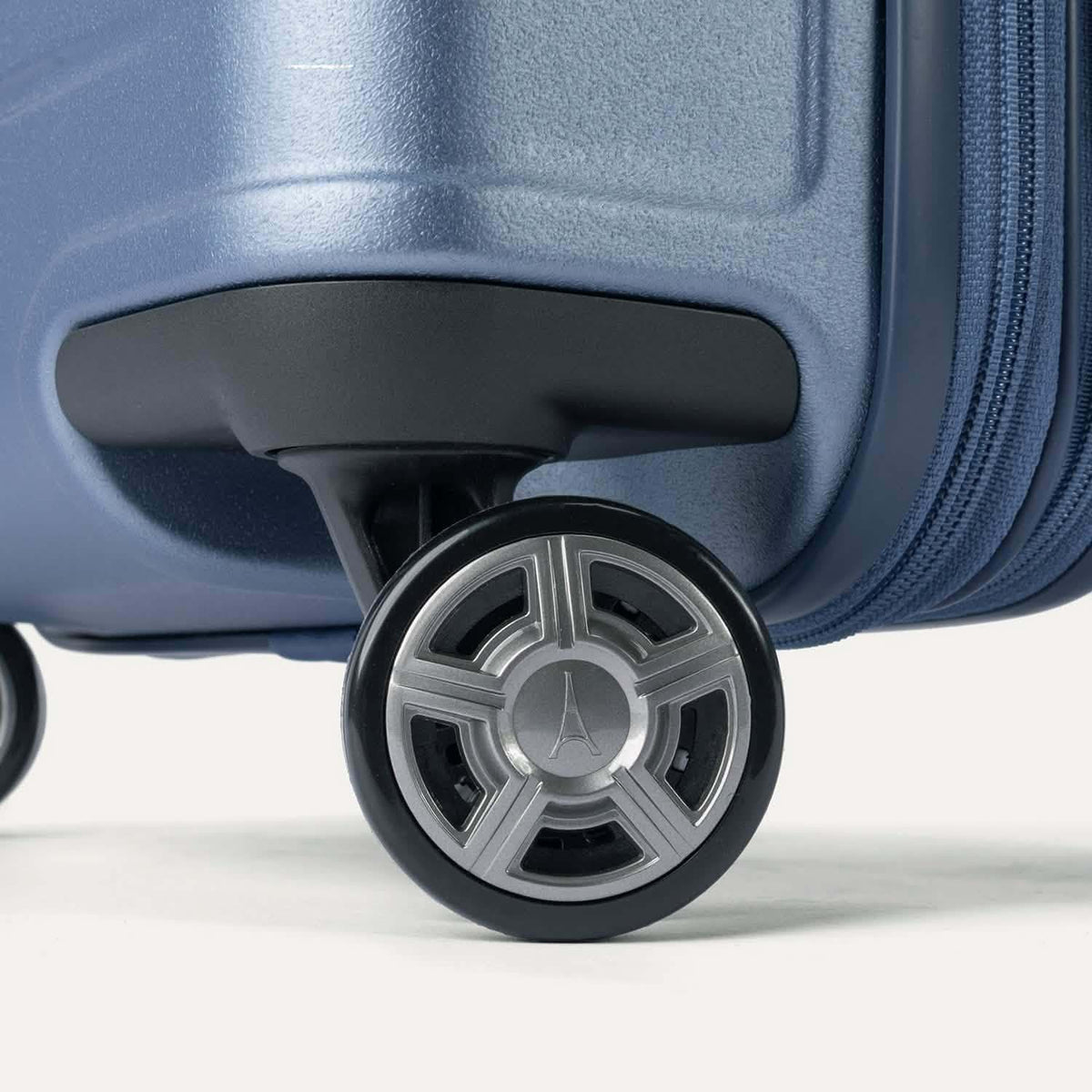 Travelpro Luggage Travelpro Platinum Elite Hardside Spinner Compact Carry-On Luggage