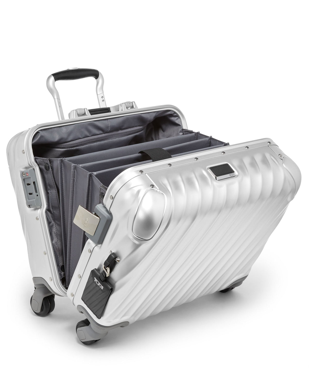 Tumi Luggage Silver Tumi 19 Degree Aluminum Compact Carry-On Underseater Luggage