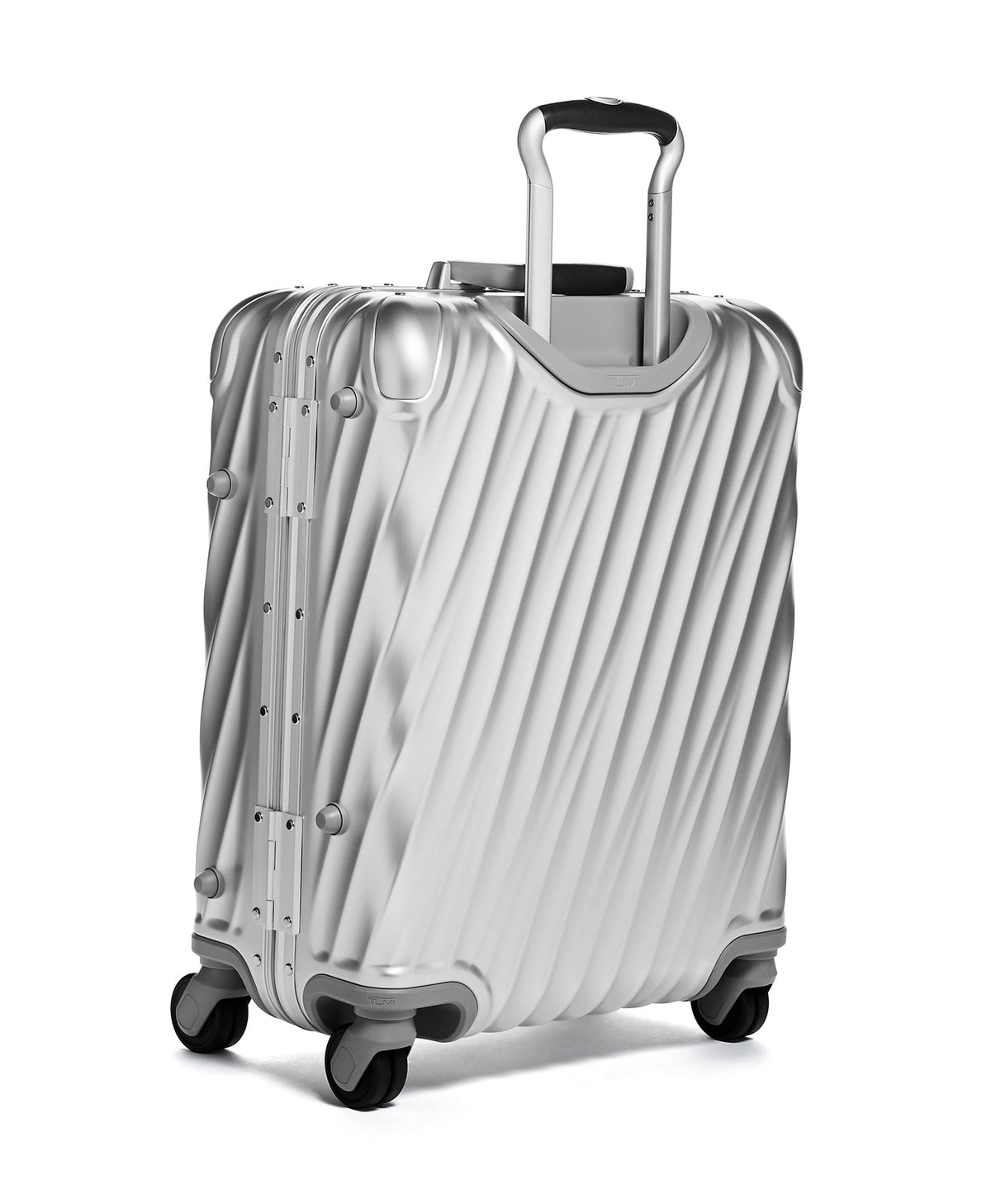 Tumi Luggage Tumi 19 Degree Aluminum Continental Carry-On Luggage