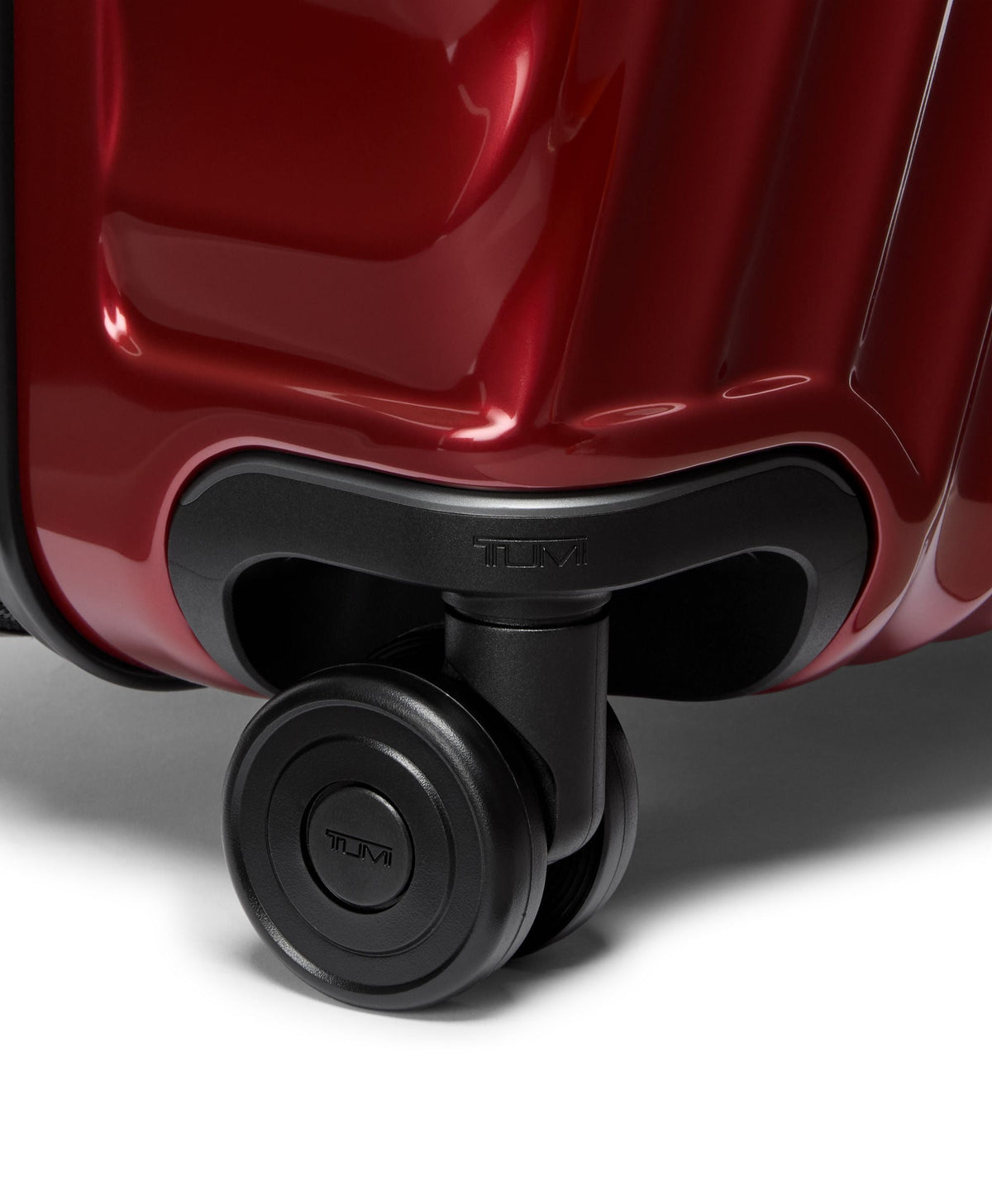 Tumi Luggage Tumi 19 Degree Extended Trip Expandable 4 Wheeled Packing Case Large Luggage