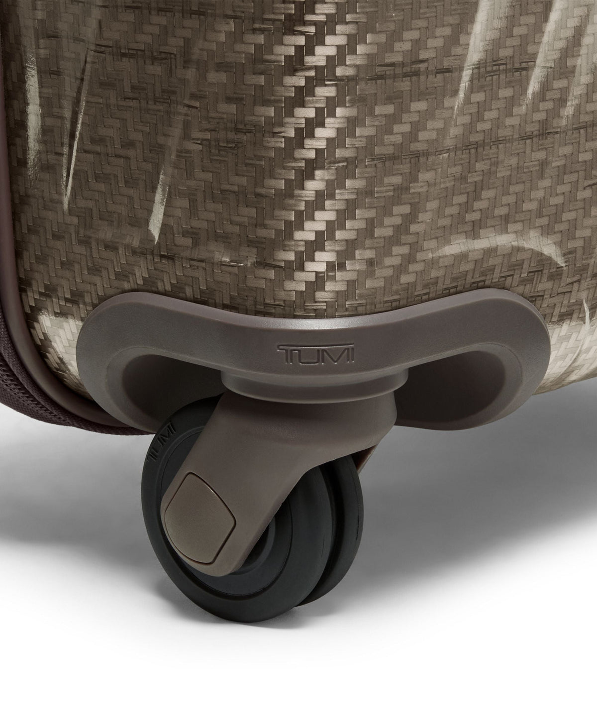 Tumi Luggage Tumi 19 Degree Lite International 4 Wheeled Carry-On Luggage