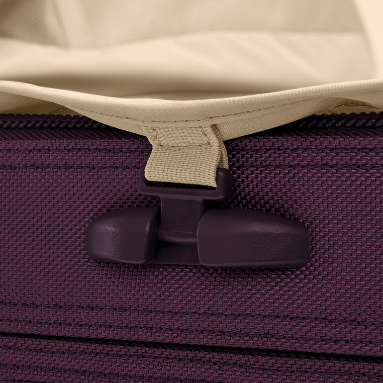 Briggs & Riley Luggage Briggs & Riley Baseline Essential 2-Wheel Carry-On Luggage