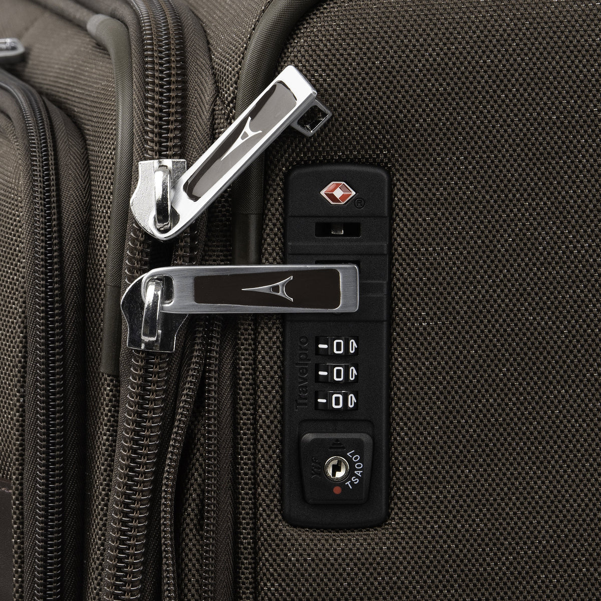 Travelpro Luggage Travelpro Platinum Elite 25 Inch Expandable Spinner Luggage
