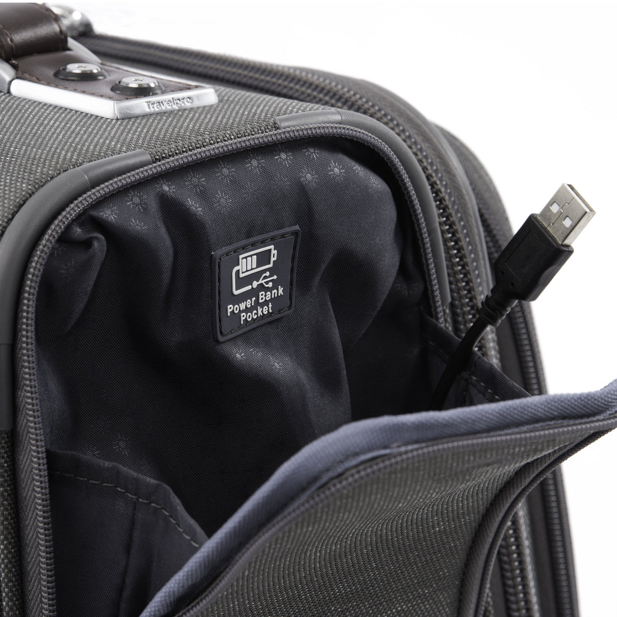 Travelpro Luggage Travelpro Platinum Elite International Expandable Carry-On Spinner Luggage